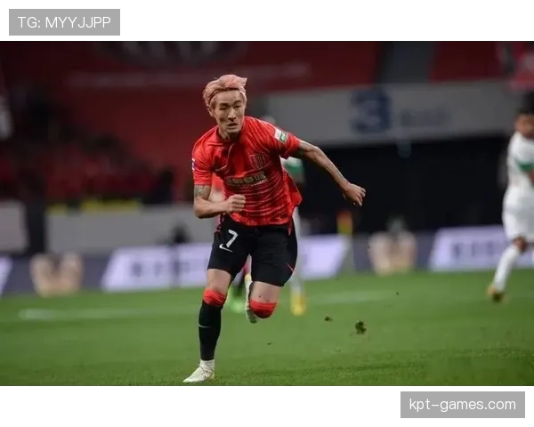 韦世豪破门建功,广州队取胜士气大振竞争力持续攀升 韦世豪破门建功,广州队取胜士气大振竞争力持续攀升