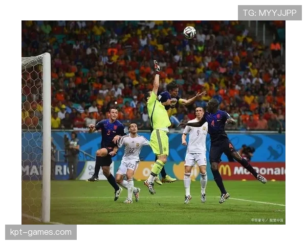 布莱顿球迷集体发声，呼吁提升比赛透明度与公平性